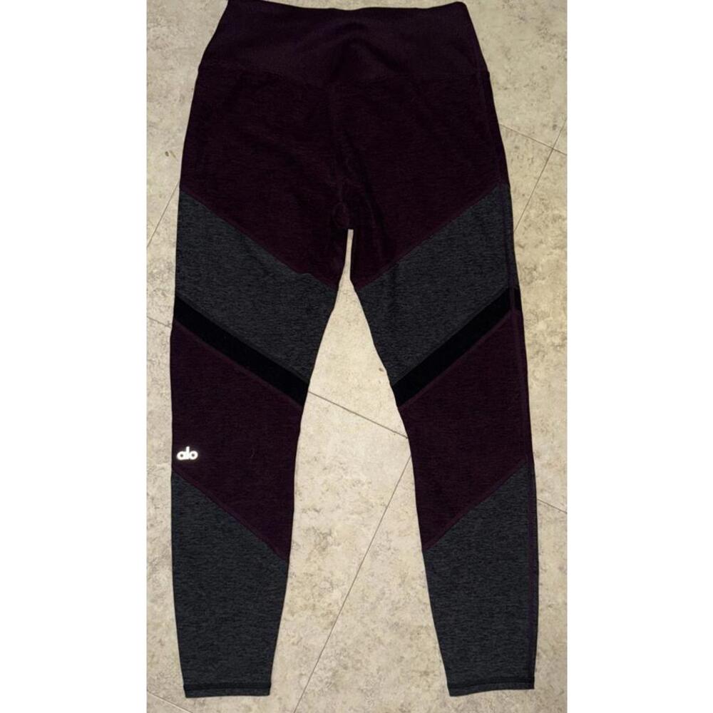 ALO Yoga Leggings Striped Gray/maroon Women Medium Ribbed Waist Fall Dark Goth - Picture 6 of 16
